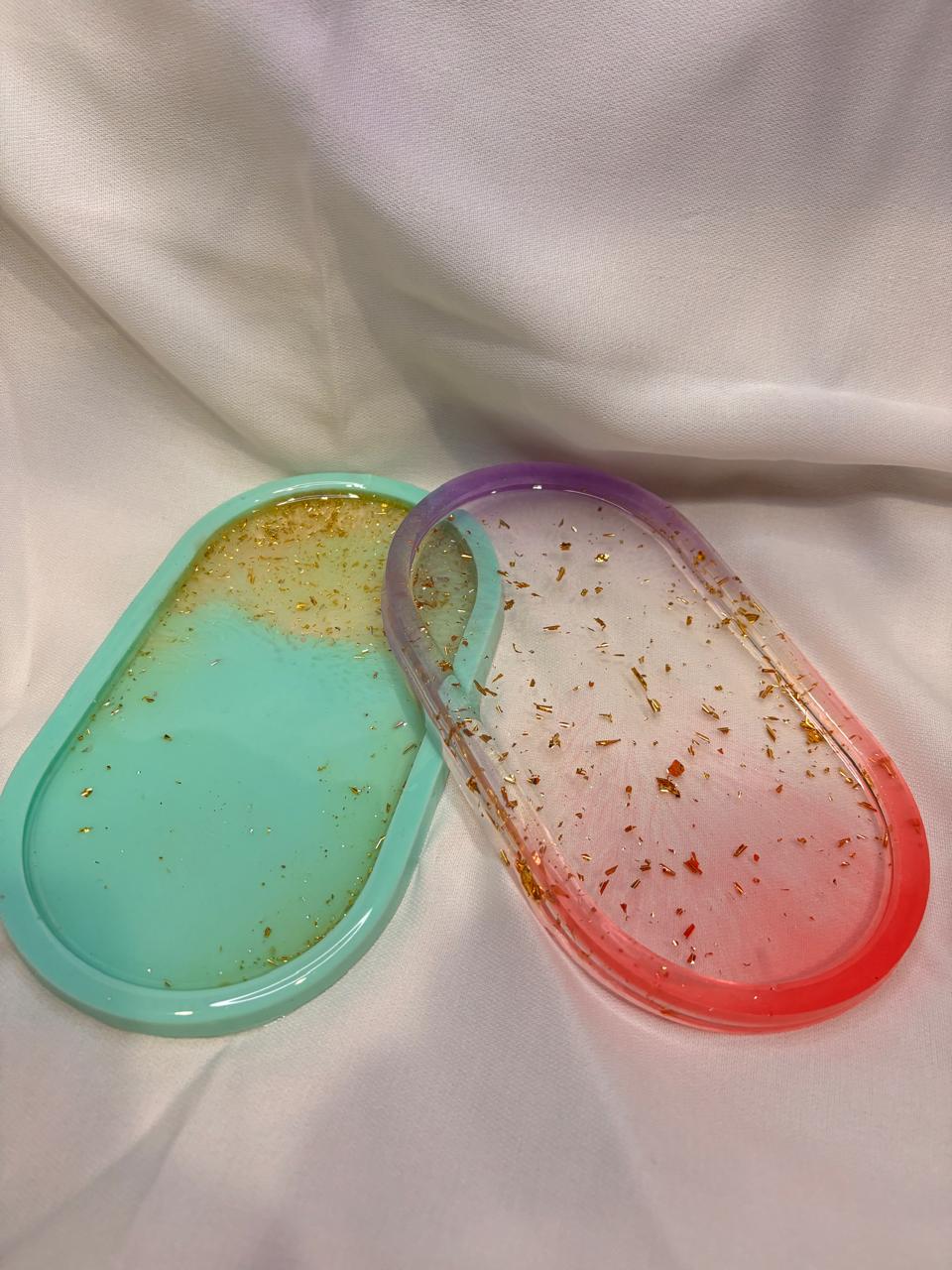 A matching resin tray and coaster set